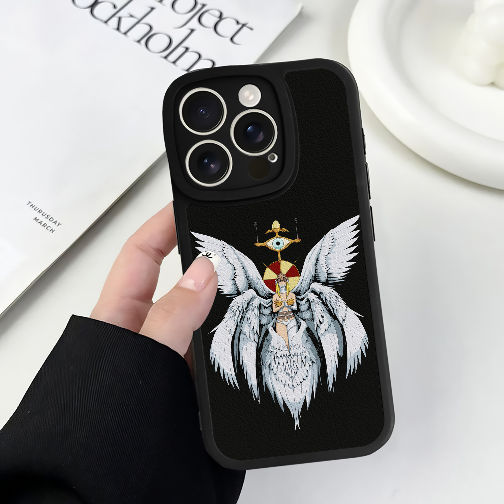 （画像用） Digimon デジタルモンスター/デジモン 【iPhone 16シリーズ対応】シリコンスマホケース（レザー調） 材質：シリコン
